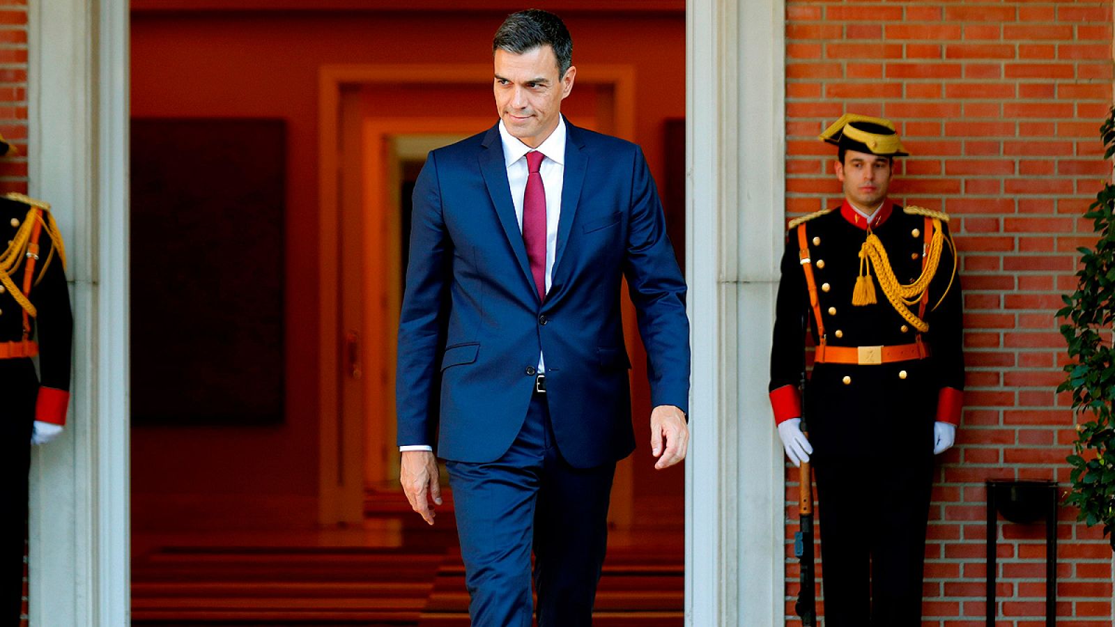 Sánchez niega "rotundamente" que su tesis sea un plagio y anuncia acciones legales si no hay rectificación