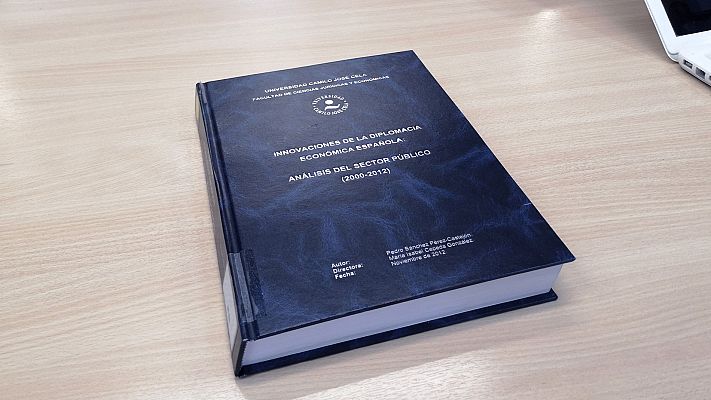 Informativo 24h - Un miembro del tribunal de la tesis de Sánchez asegura que cumplió todos los controles y que no hubo "nada extraordinario"