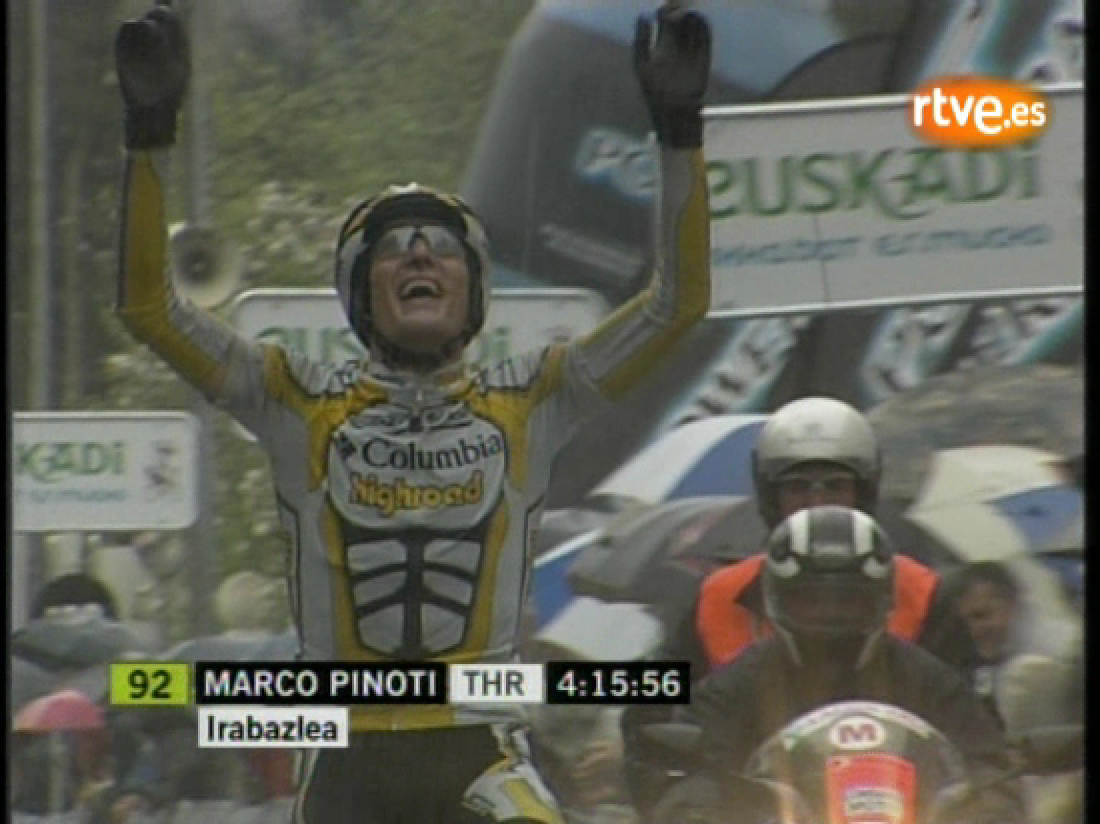 Pinoti vence en solitario | Ver