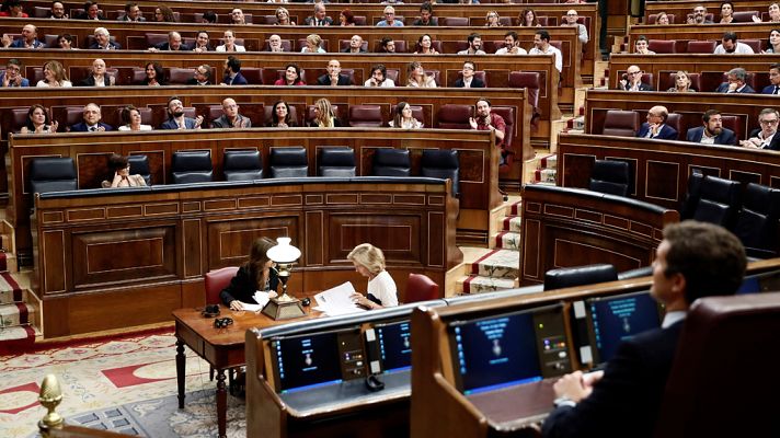 La mañana - El Congreso aprueba la exhumación de Franco
