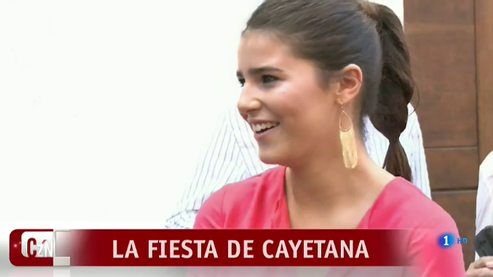 Corazón - Cayetana Rivera celebra su puesta de largo