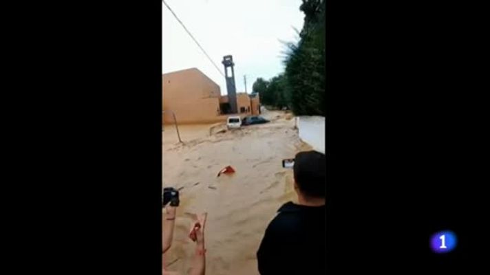 Telediario 1 - Una pedanía de Loja sufre los efectos del tifón