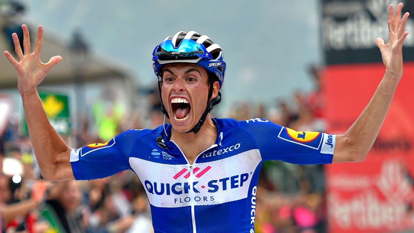 El ciclista español Enric Mas (Quick-Step Floors) ha ganado este  sábado la 20¬ etapa de la Vuelta a España, disputada entre  Escaldes-Engordany (Andorra) y el Coll de la Gallina sobre 97,3  kilómetros, mientras que el británico Simon Yates (Mitchelt