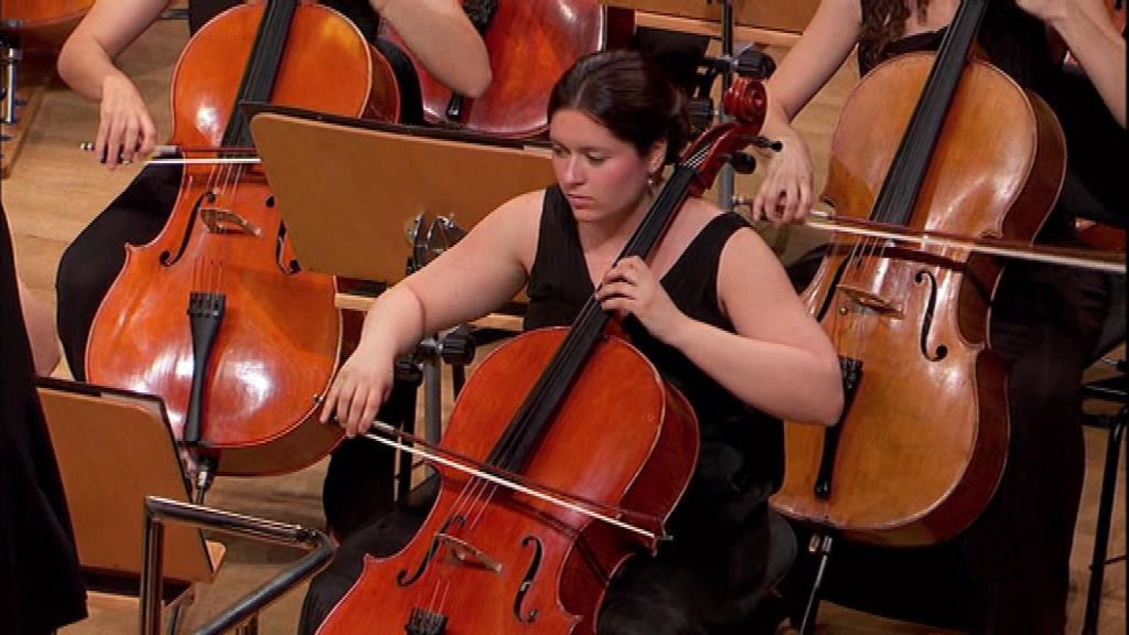 Los conciertos de La 2 - Día de la Música 2015 (1ª Sinfonía de Tchaikovsky) - ver ahora