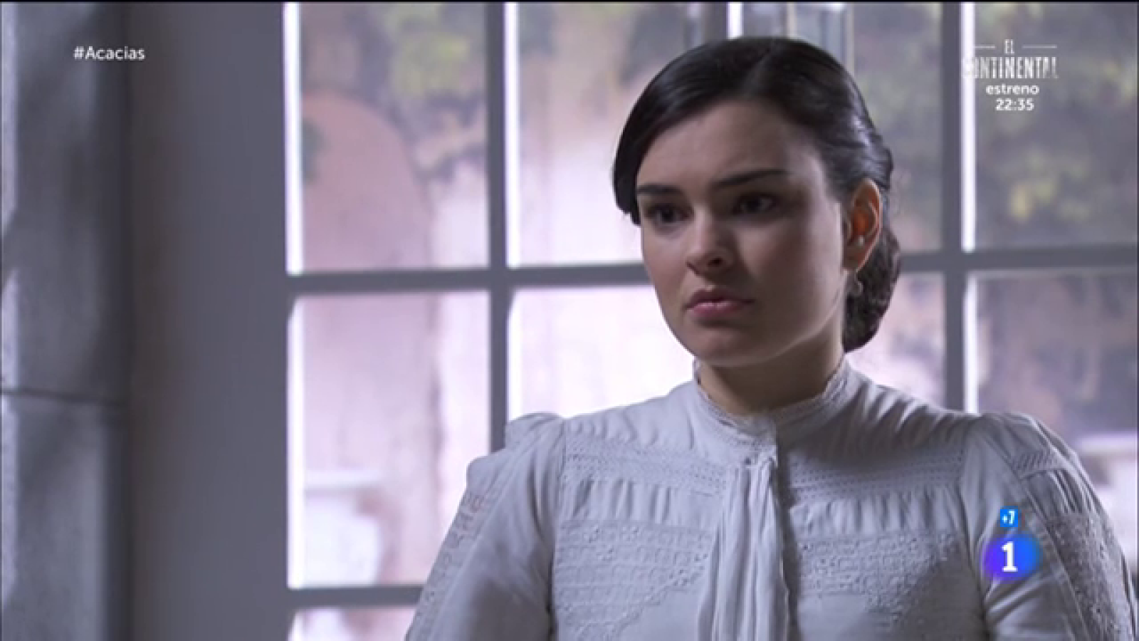 Acacias 38 - Leonor defiende ante Liberto la historia de amor de las dos mujeres