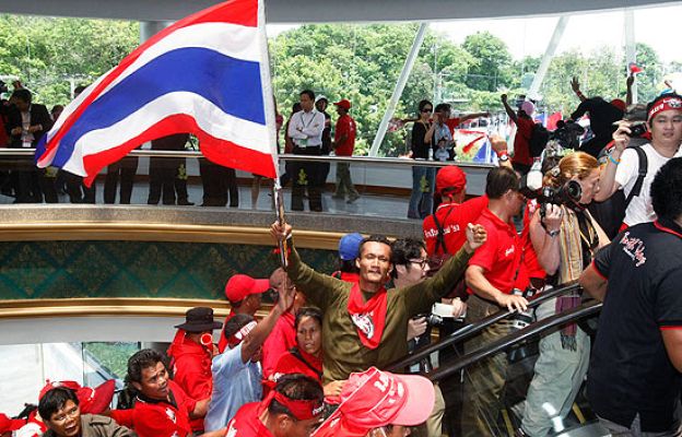  - Cumbre de la ASEAN, suspendida