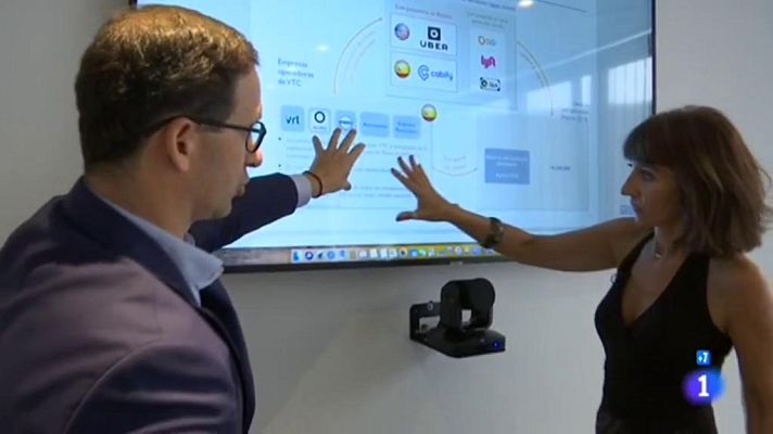 Comando Actualidad - La guerra del taxi - Ingeniero segoviano al mando de Cabify