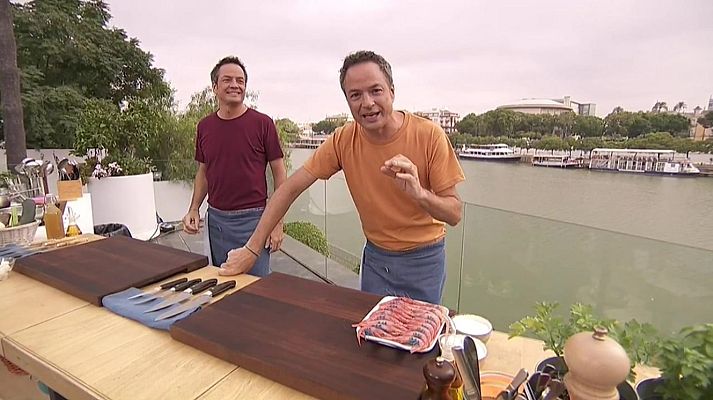 Torres en la cocina - Cintas con quisquillas. Sepia rellena