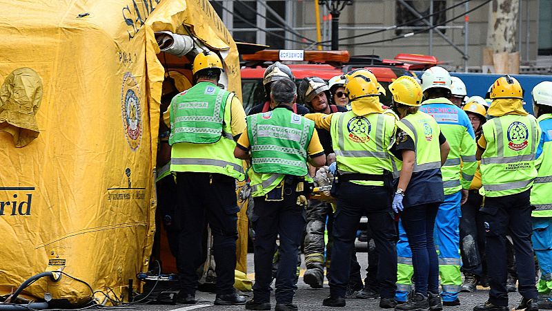 Un trabajador fallecido y otros once heridos tras un derrumbe parcial en las obras del hotel Ritz