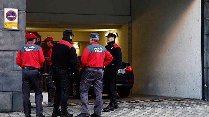  - Un hombre de 50 años y sus dos hijos de 29 y 17 años han muerto en un tiroteo en Navarra