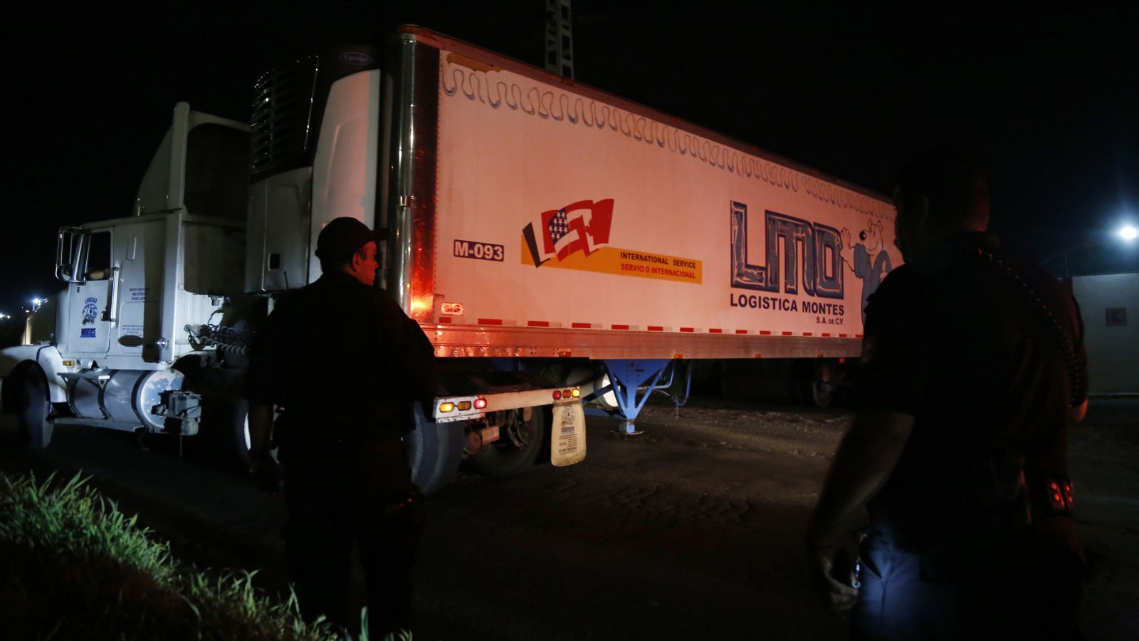 Aparecen dos contenedores con 300 cadáveres en Mexico, abandonados por el exceso de trabajo en las morgues | Ver