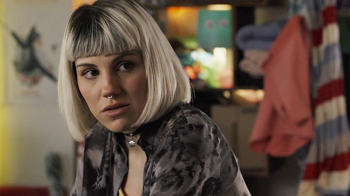 Bajo la red - Bajo la red 1x02