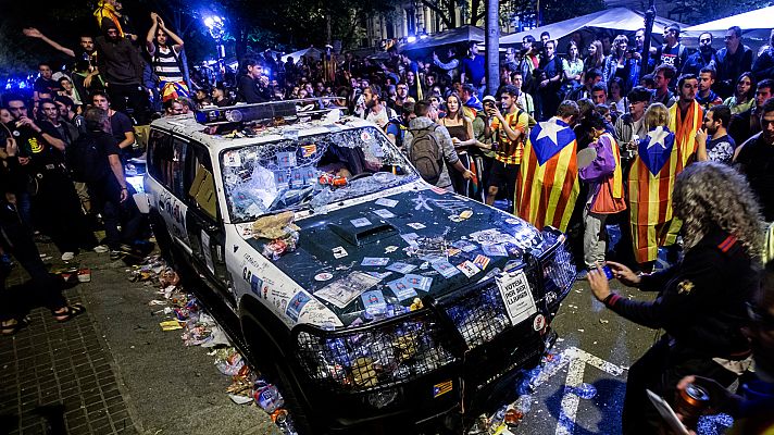 Telediario 1 - Se cumple un año del asedio a la Consellería de Economía que motivó el encarcelamiento de los 'Jordis'