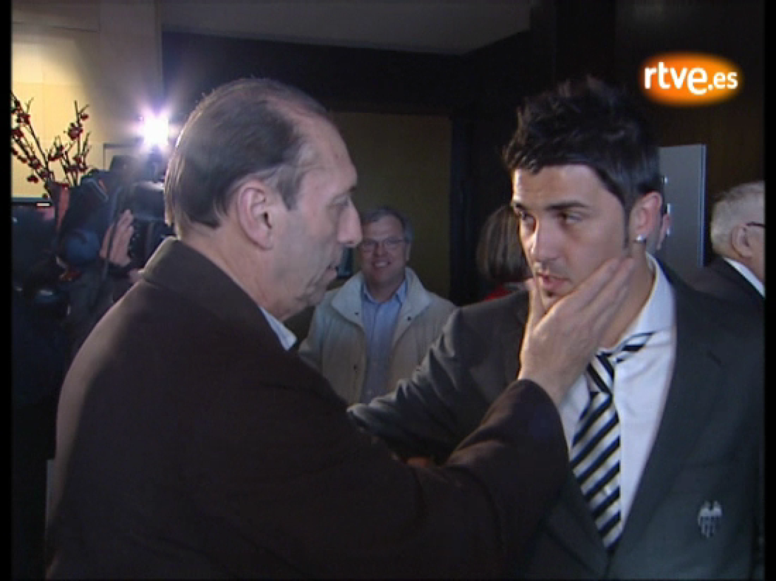 Villa vuelve al Molinón | Ver