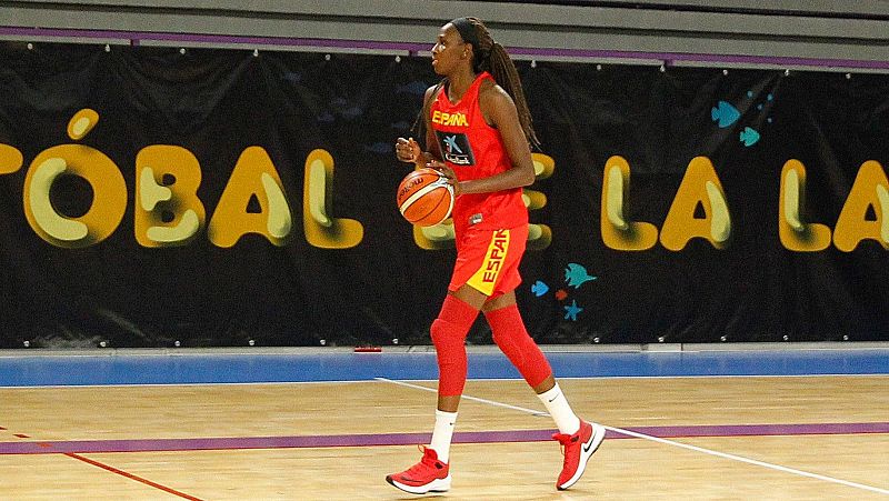 Copa del Mundo de baloncesto: Un sueño compartido, por Astou Ndour