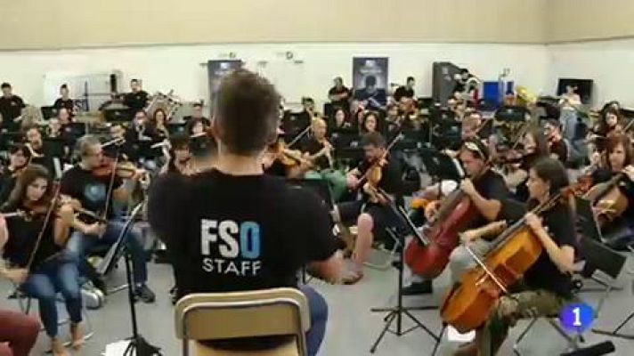 Telediario 1 - Una orquesta pionera en España y dedicada en exclusiva a interpretar bandas sonoras