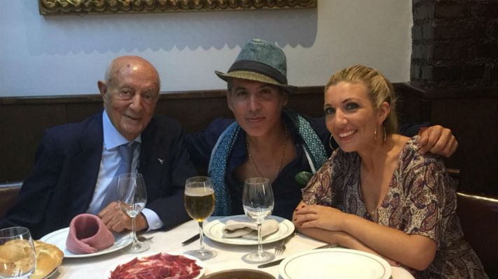 Aquí la Tierra - Pitingo, Terrícola de Honor