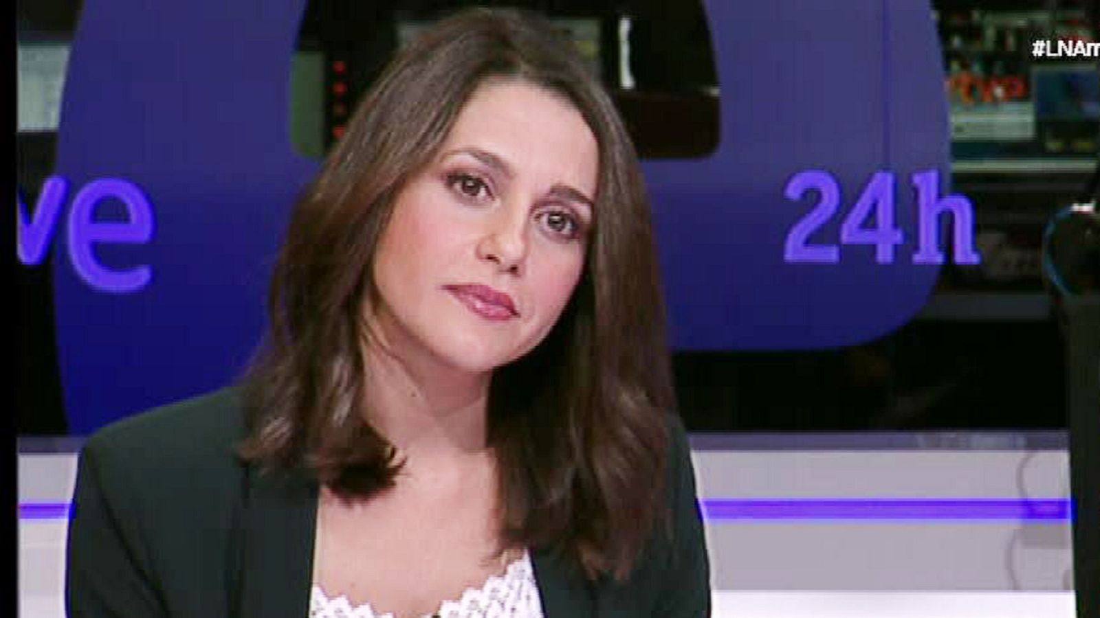Inés Arrimadas (Ciudadanos): "Pedro Sánchez quiere alargar a toda costa esta legislatura" - La noche en 24h | Ver