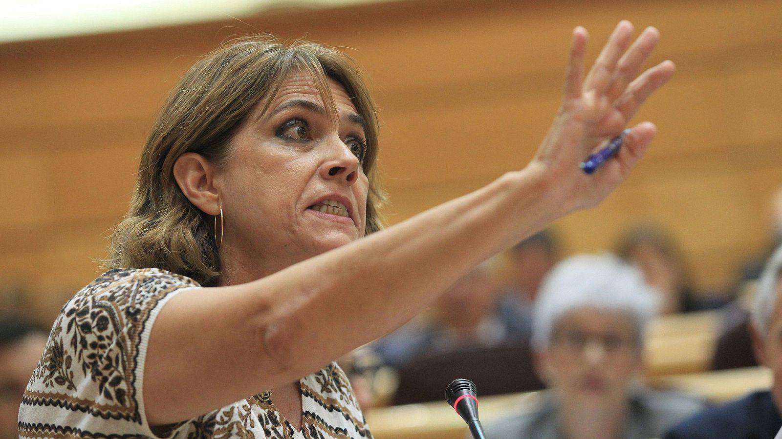 Bronca en el Senado entre la ministra de Justicia y el PP, que pide su dimisión