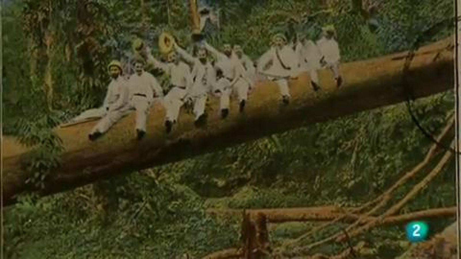 La Aventura del Saber Exposición 'Ojos que no ven. Corazón que no siente' fotografía sociedad guinea ecuatorial #AventuraSaberArte