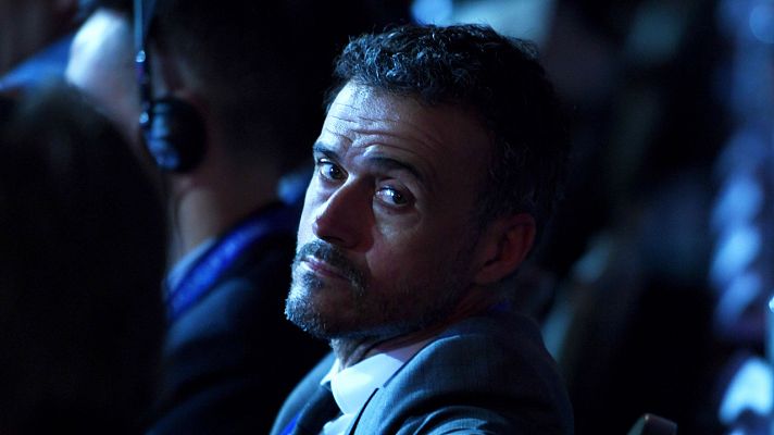 Telediario 1 - Luis Enrique: "Hay que evolucionar porque todos copian y estudian al que gana títulos"