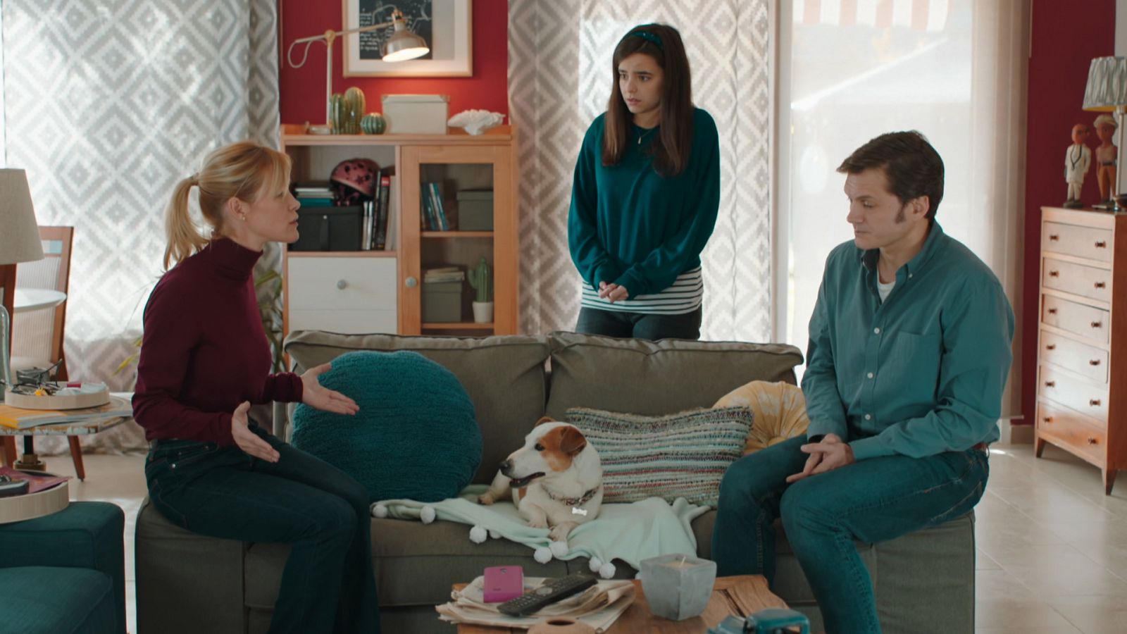 Sabuesos - Marta descubre que Max habla