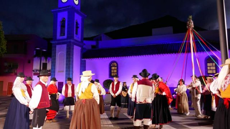 Tenderete - 30/09/2018 Con la A.F. Chajoigo y el grupo Son Recuerdos.