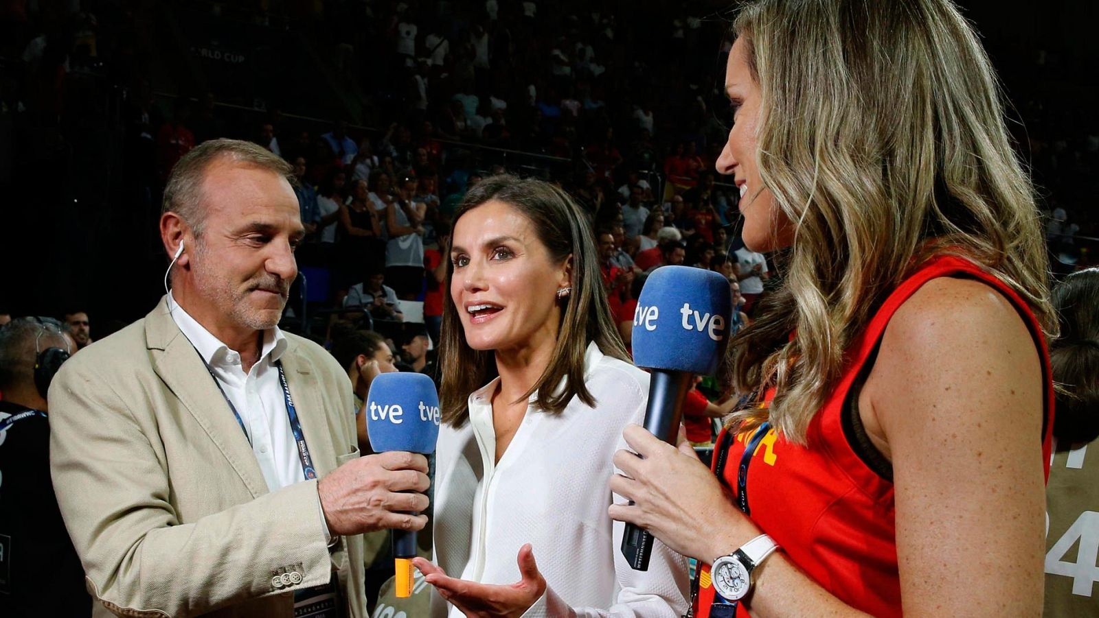 Reina Letizia: "Otra alegría más para deporte femenino español" - Baloncesto en RTVE | Ver