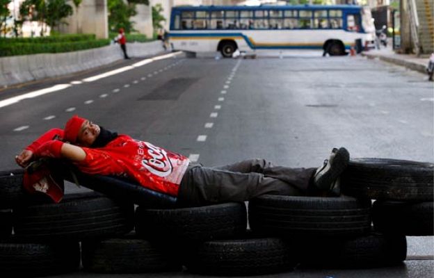  - Dos muertos en Tailandia