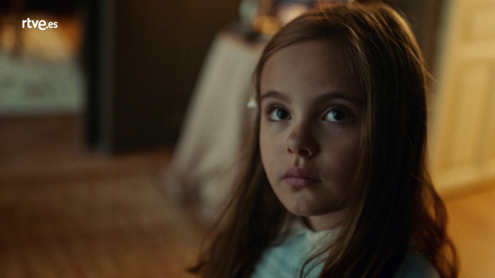 Estoy vivo - Iago y Ángela viajan al pasado