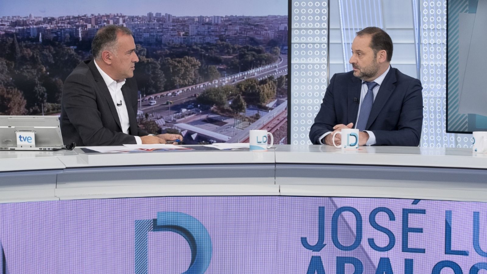 Los desayunos de TVE - José Luis Ábalos, ministro de Fomento - ver ahora