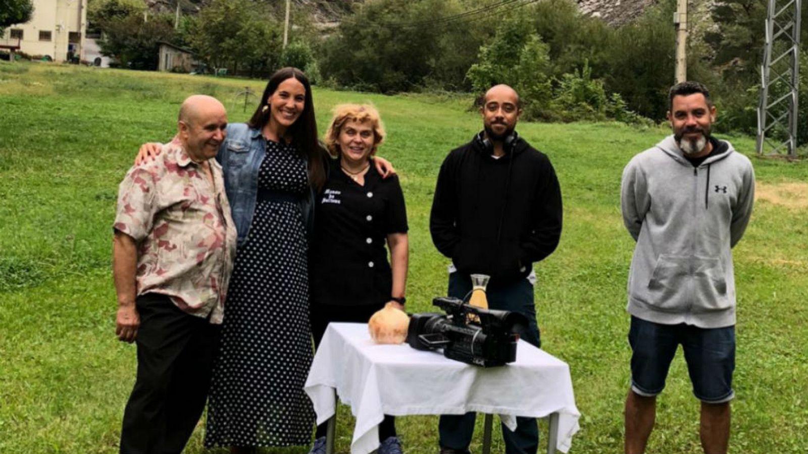 Esta sopa de cebolla contundente