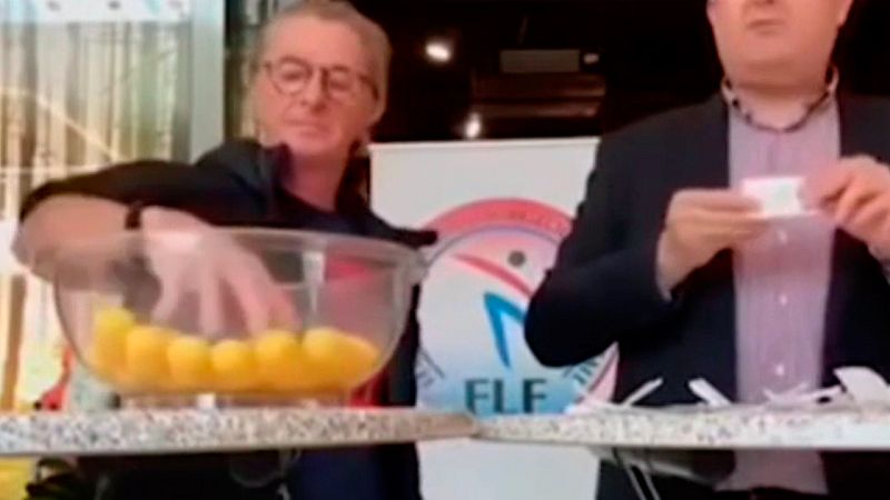 El mito de las 'bolas calientes' dio un paso más en Luxemburgo, donde se celebró un sorteo sospechoso por la elección de bolas de la 'mano inocente'.