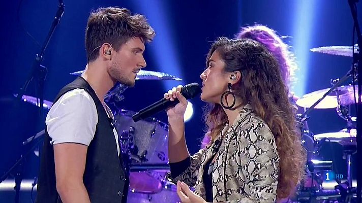 OT 2018 - Julia y Carlos interpretan "Mi historia entre tus dedos"