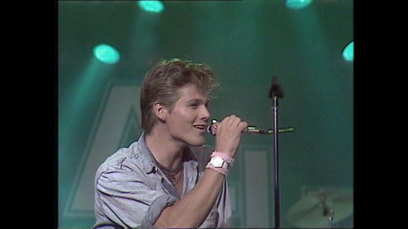 Cachitos de Hierro y Cromo - A-HA: Take on Me (A Tope, 1987)