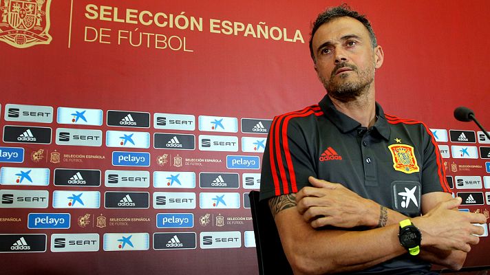  - Luis Enrique bromea con un periodista para esquivar una pregunta