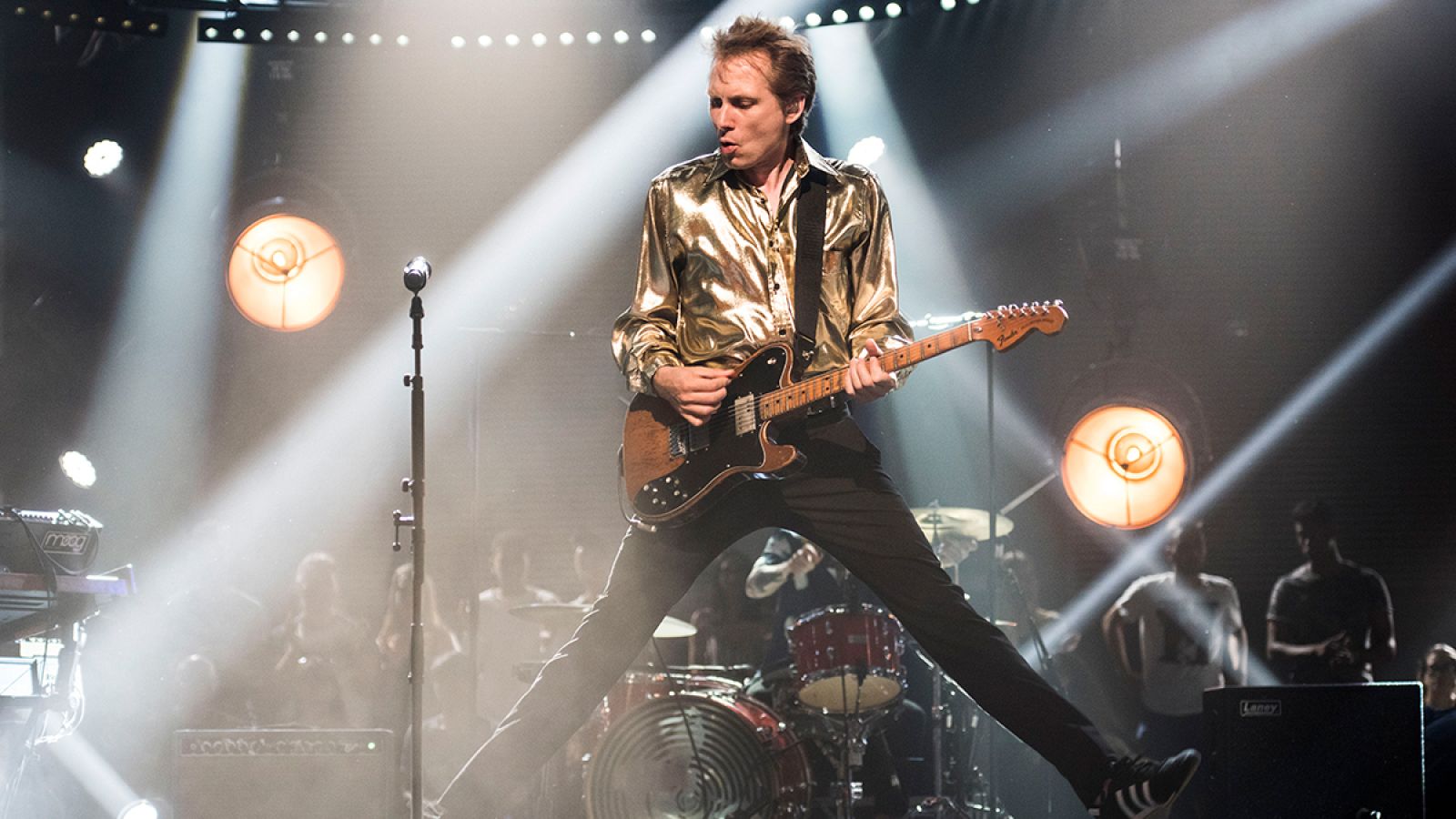 Franz Ferdinand - 'Lazy Boy' en directo