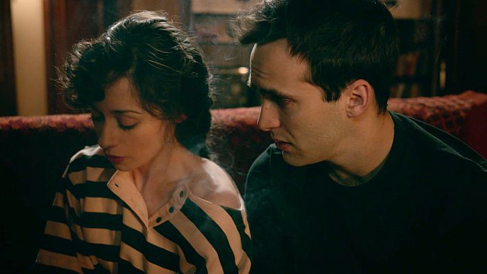 Cuéntame cómo pasó - Karina podría estar embarazada