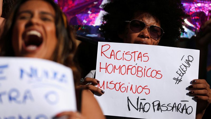 'Ele não' (Él no), el movimiento de mujeres brasileñas contra el ultraderechista Jair Bolsonaro
