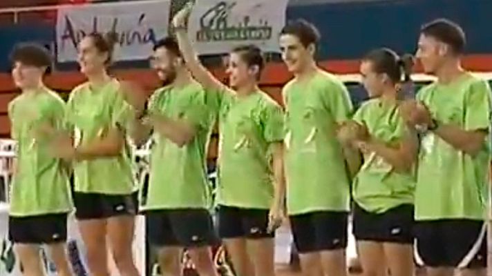 Telediario 1 - Carolina Marín vuelve a la liga española con victoria