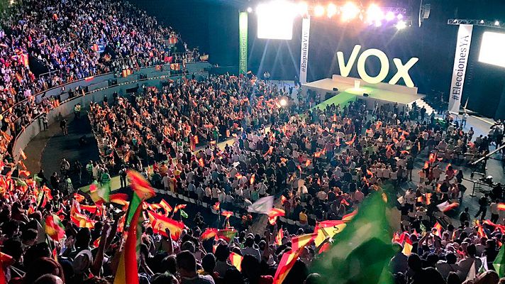 Telediario 1 - Vox llena Vistalegre con la idea de suprimir las autonomías