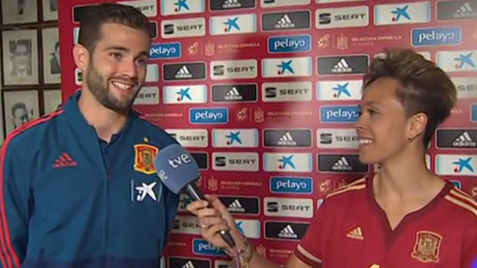 Selección española de fútbol | Nacho, entrevistado por Amanda | Ver