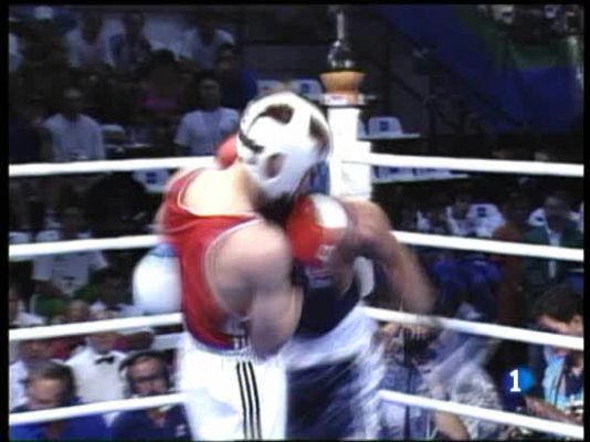  - Adiós al 'chico de oro'