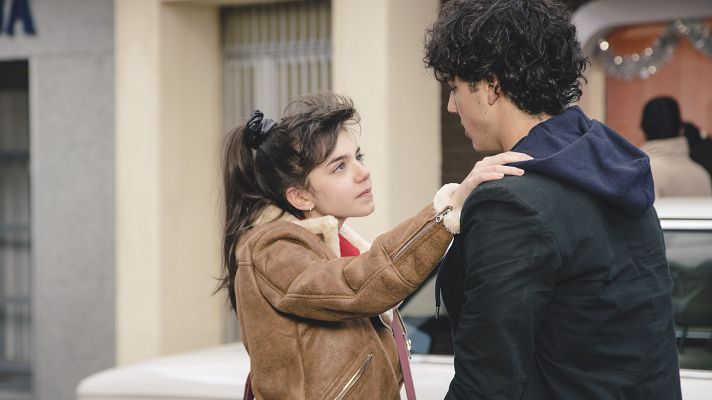 Cuéntame cómo pasó - María se encuentra a un Bruno muy afectado