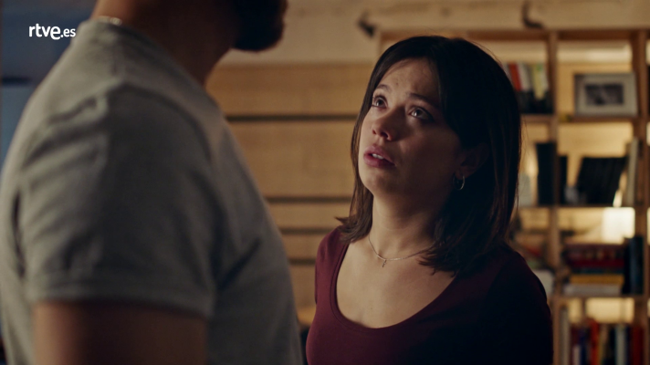 Estoy vivo - David rompe con Susana