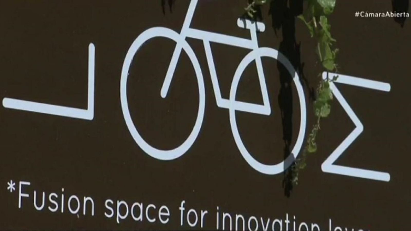 Cámara abierta - LOOM, Nextdoor y Enrique Arce en 1minutoCOM - ver ahora