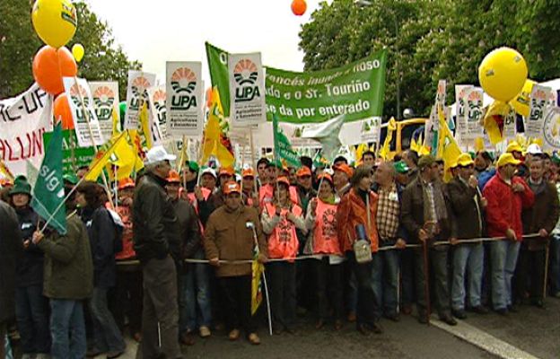  - Los ganaderos protestan en Madrid