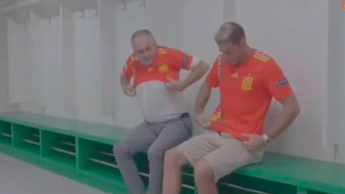 Fútbol - Gordillo y Joaquín vuelven a enfundarse la Roja