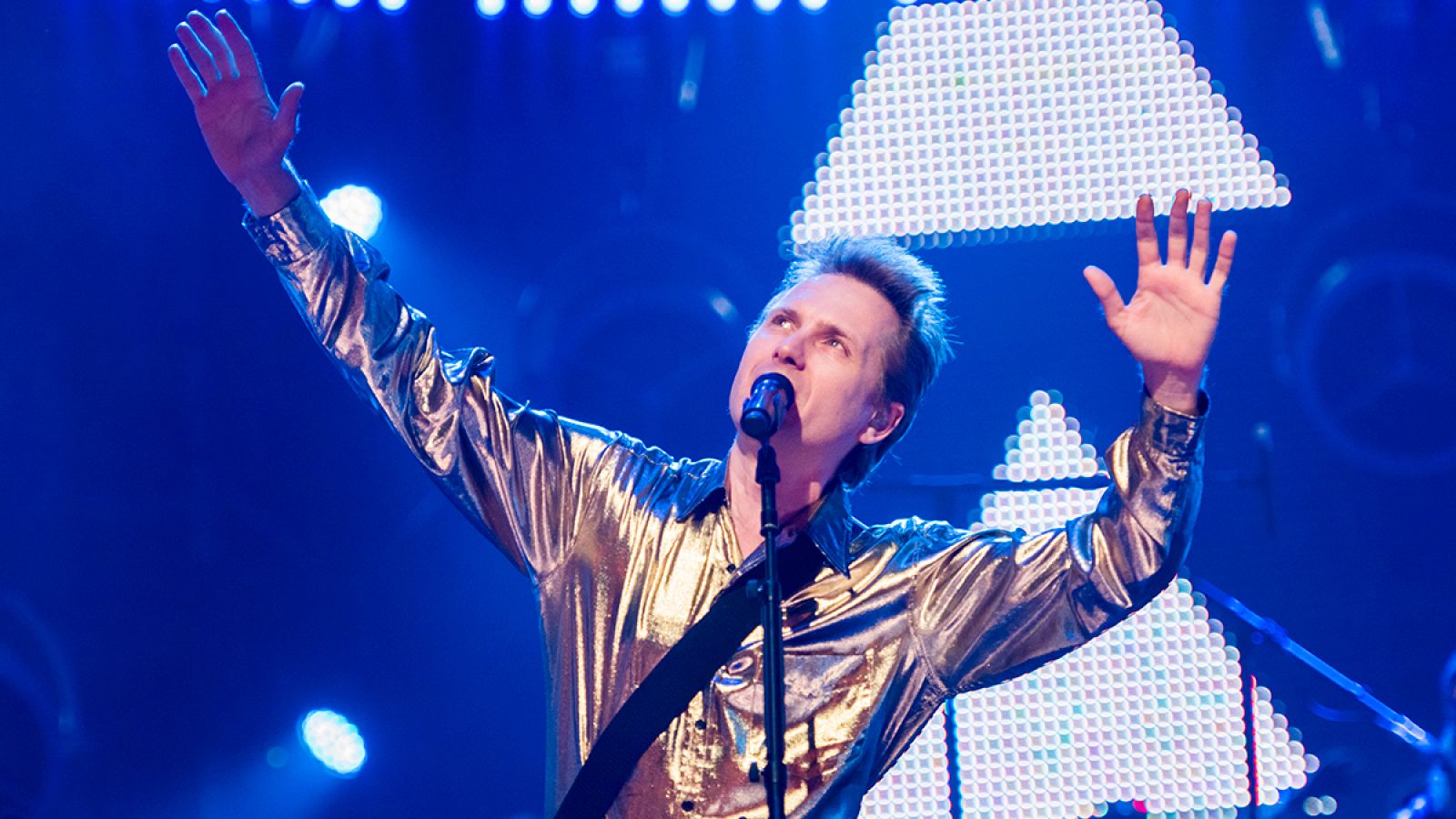 Franz Ferdinand - 'Always ascending' en directo