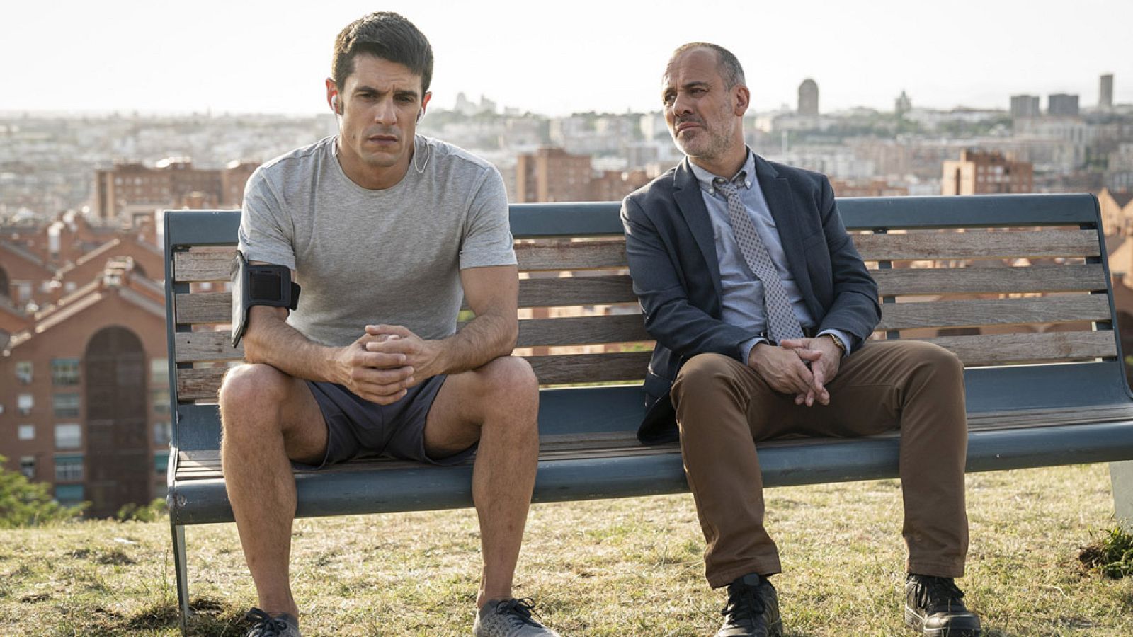 Estoy vivo - Iago y Márquez investigan los orígenes de Ángela